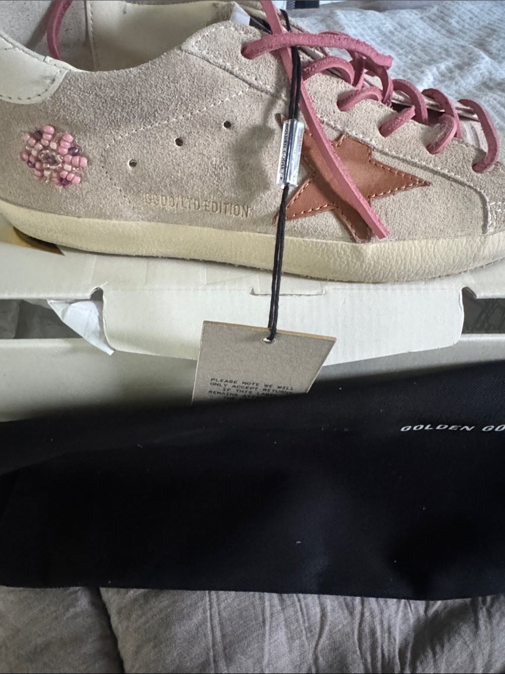 Golden Goose Beige Suede Sneaker with Pink Laces and Brown Star - Picture 1 of 6